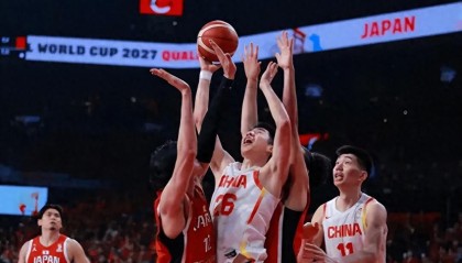 星空体育直播运营集团-联赛场均4.8分，世预赛两战轰25分13板，球迷盛赞：国产第一3D